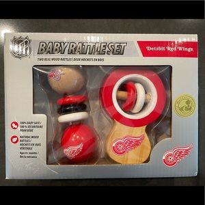 Baby Rattle Set - Red Wings - NEW!